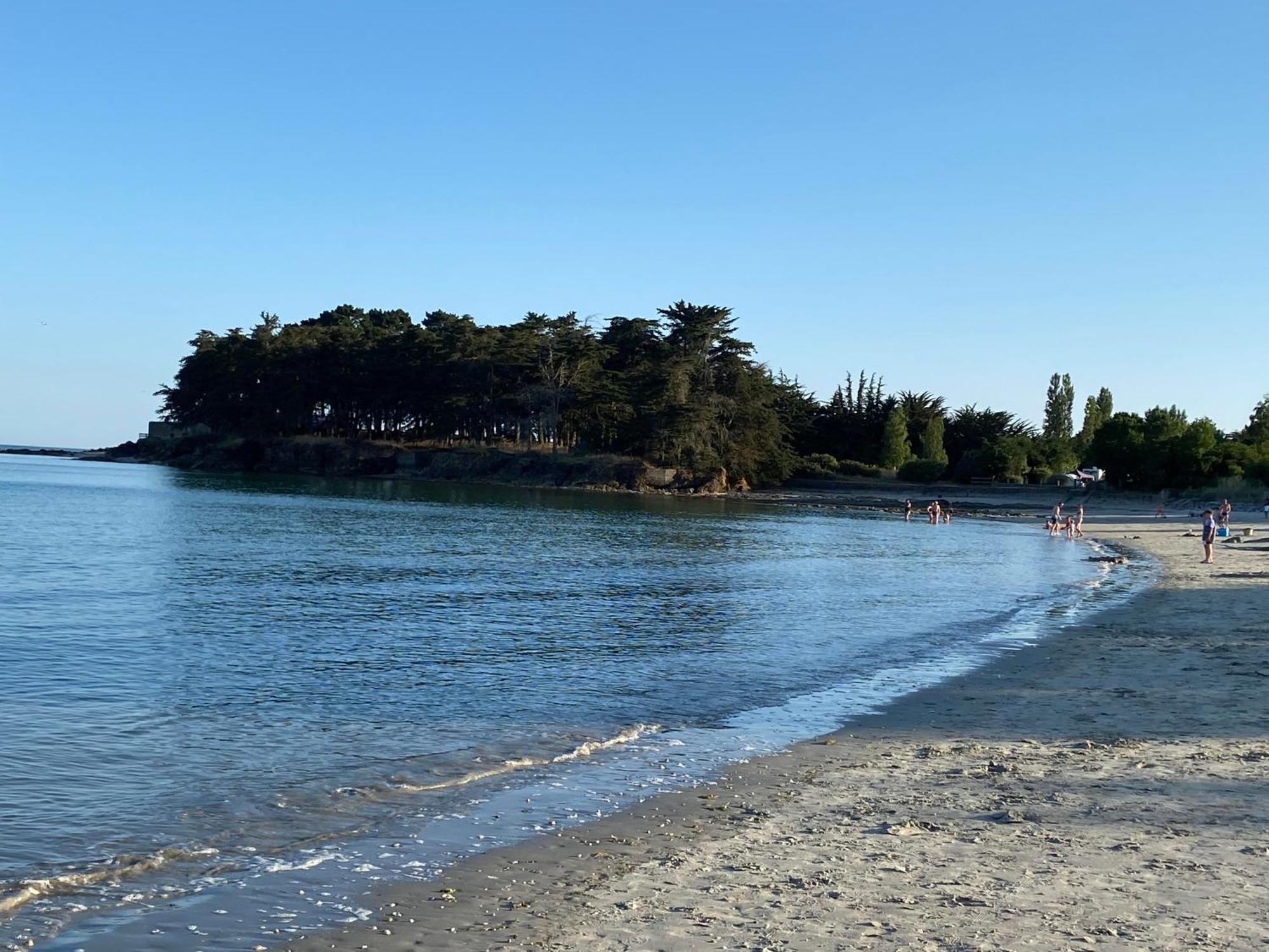 Maison De Vacances A Sarzeau A 5 Min De La Plage A Pieds Bagian luar foto